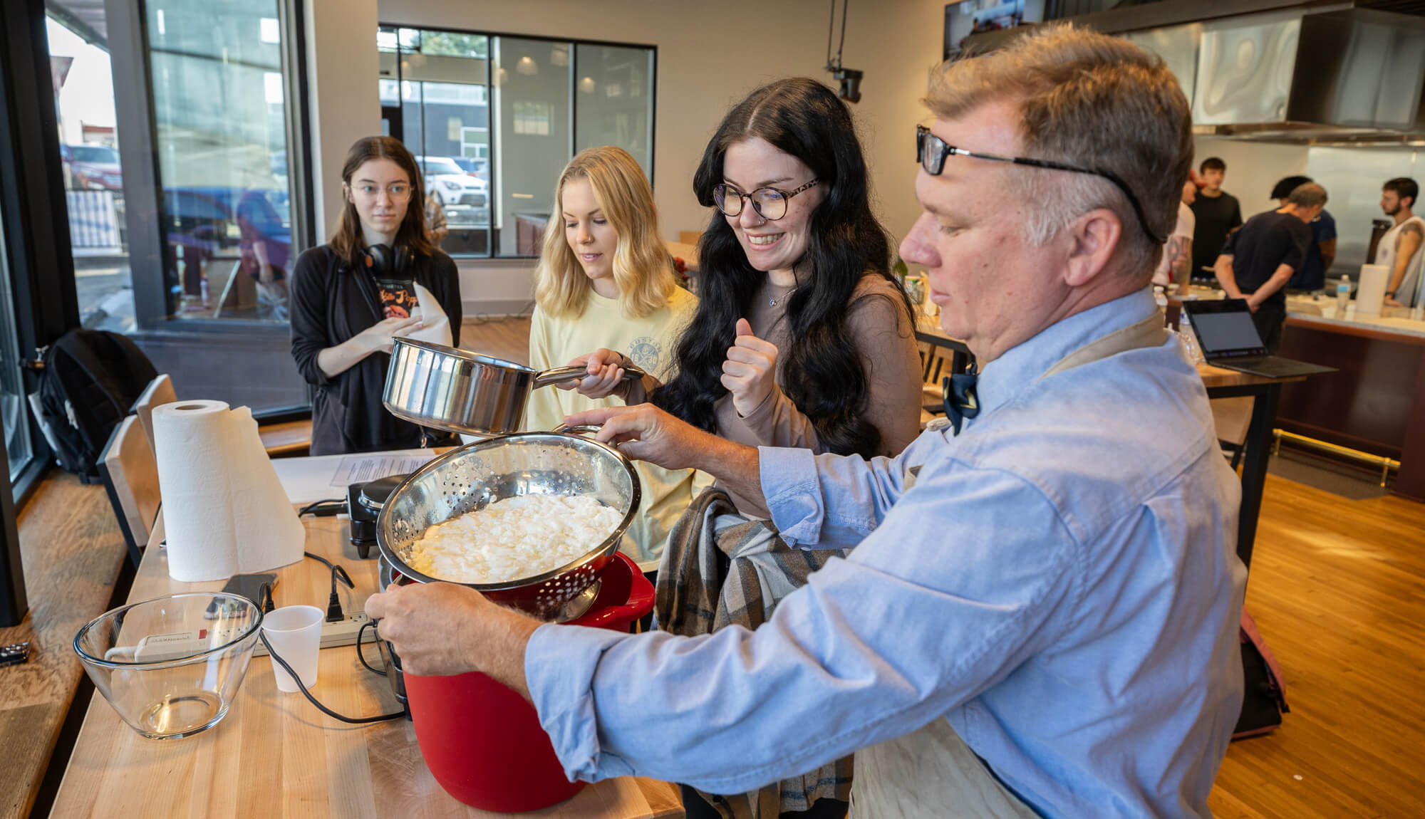 Photo of Downtown Center Dr. Crain Food Science class