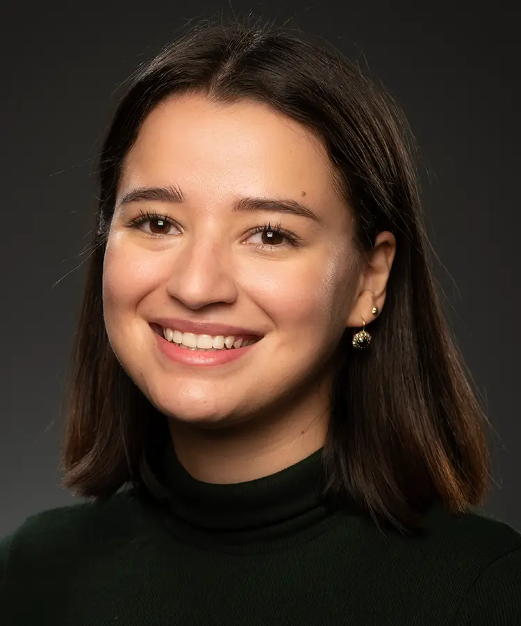 Photo of alumni Katherine Zacapa who recently graduated with a degree in International Business.