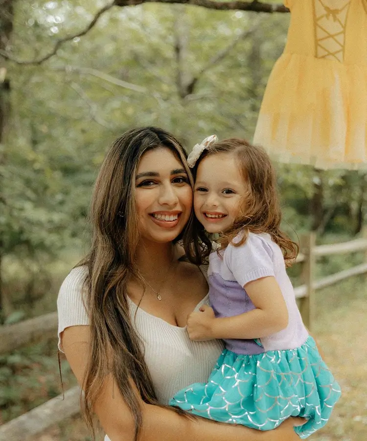 Photo of alumni Alex Yanez who recently graduated with a degree in Teaching English as a Second Language.