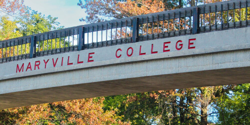 Photo of Maryville College pedestrian bridge