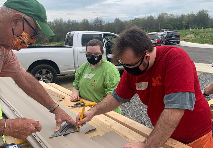 Photo of MC students working on Habitat build
