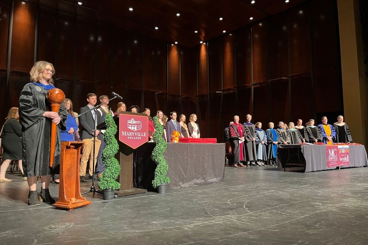 Photo of Dr. Kristin Riggsbee