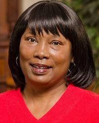 Photo of Vivian Hill