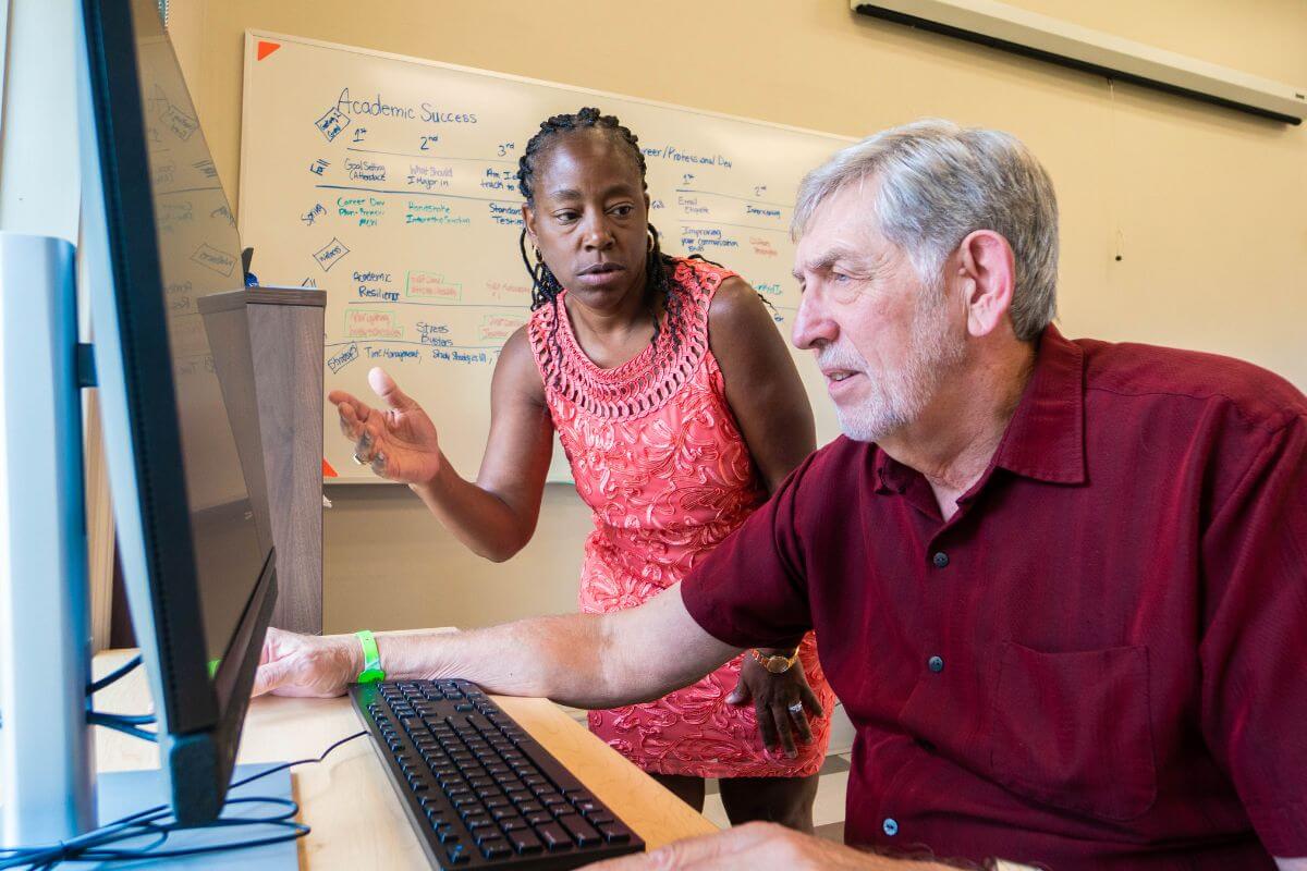 Photo of Dr. Turner and Dr. Grubb