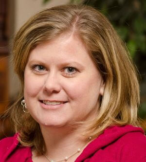 Photo of Kelly Leonard