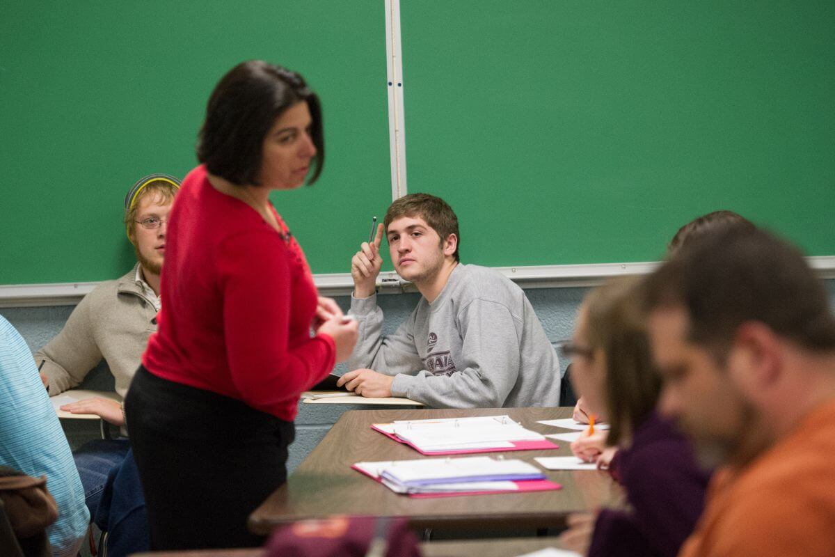 A photo of Dr. Maria Siopsis in a Maryville College classroom