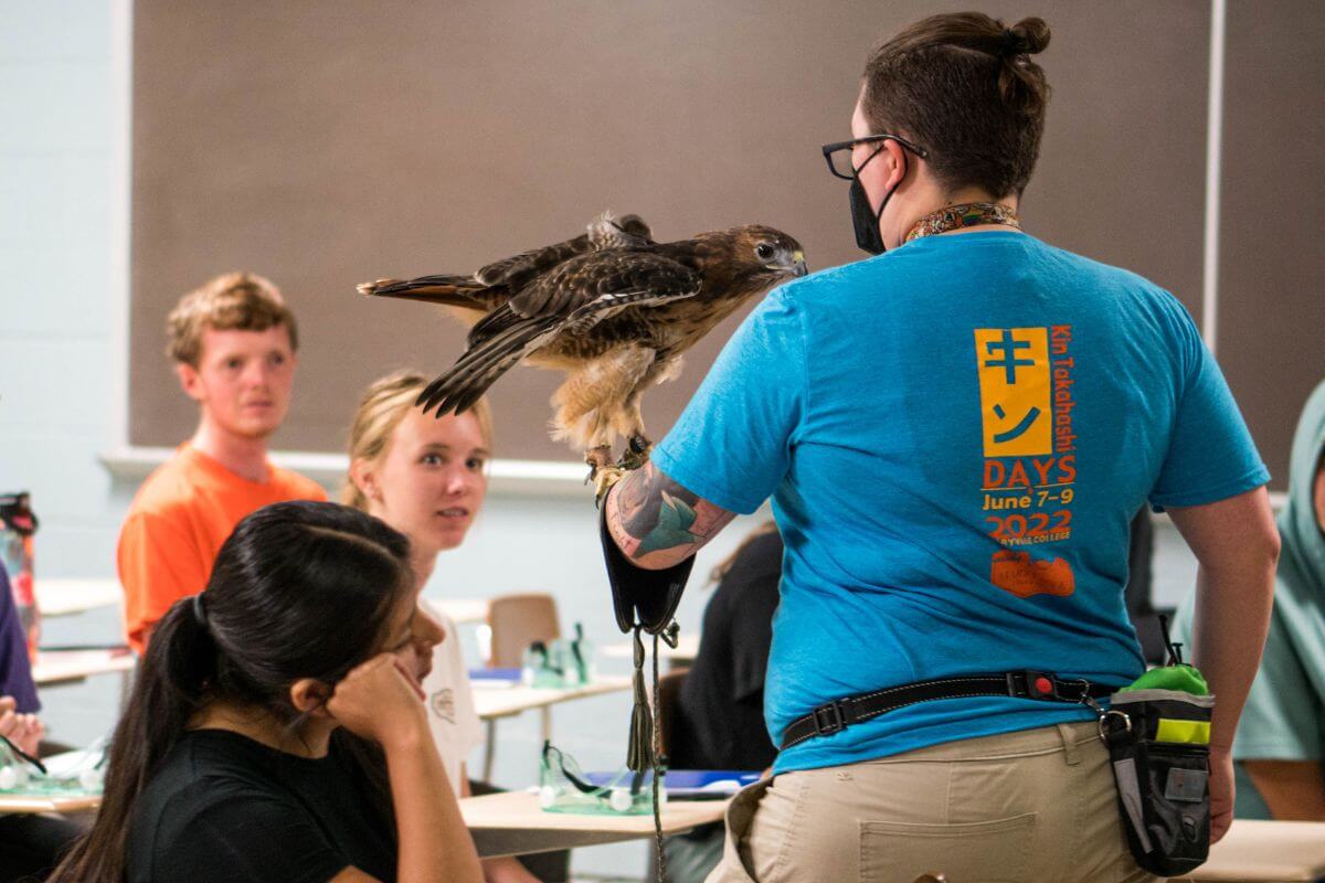 Photo of Dr. Danielle Lincoln speaking to a class