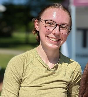 Photo of Lauren Huffstetler