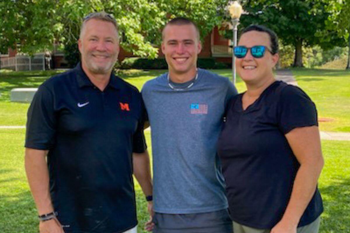 Photo of Hudson Moore and his parents