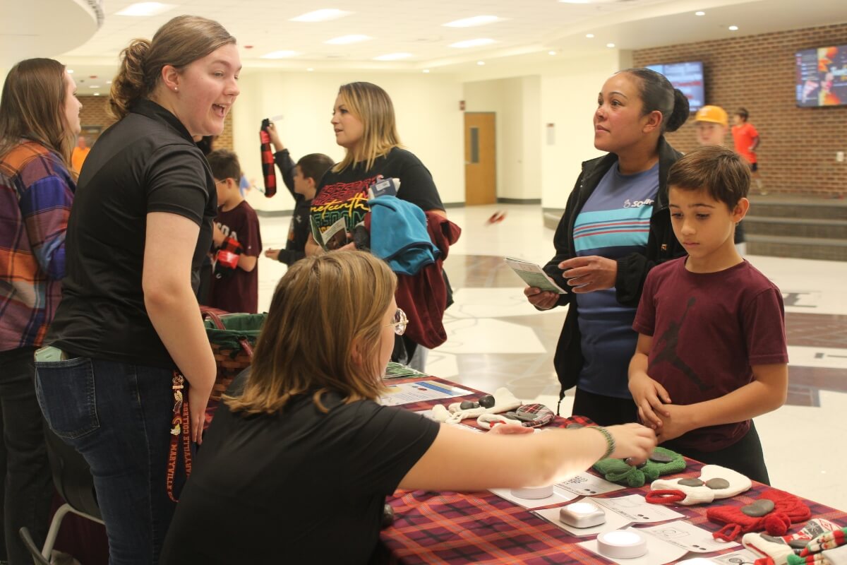 Photo of Jewell West and Crow at Alcoa Intermediate School