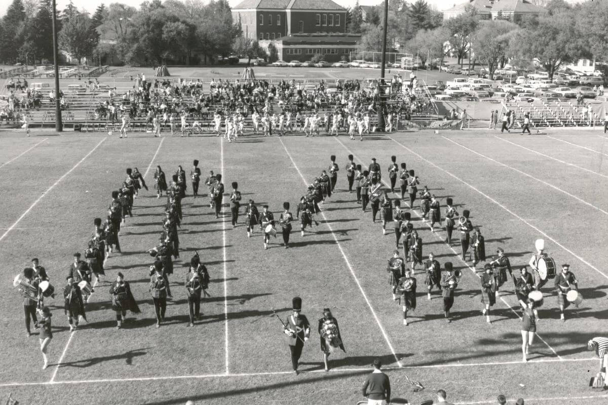 Photo of the MC Highlander Marching Band in the shape of an M
