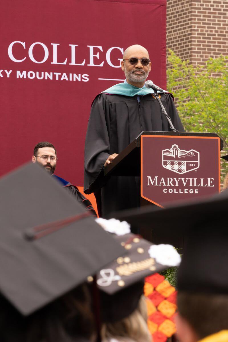 Photo of Dr. Russell Wigginton giving the 2023 Commencement address at Maryville College