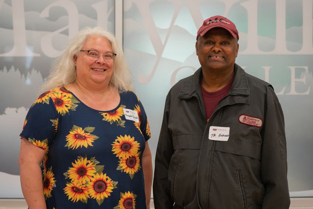 Photo of Maryville College Staff Day employees with 20 years of service