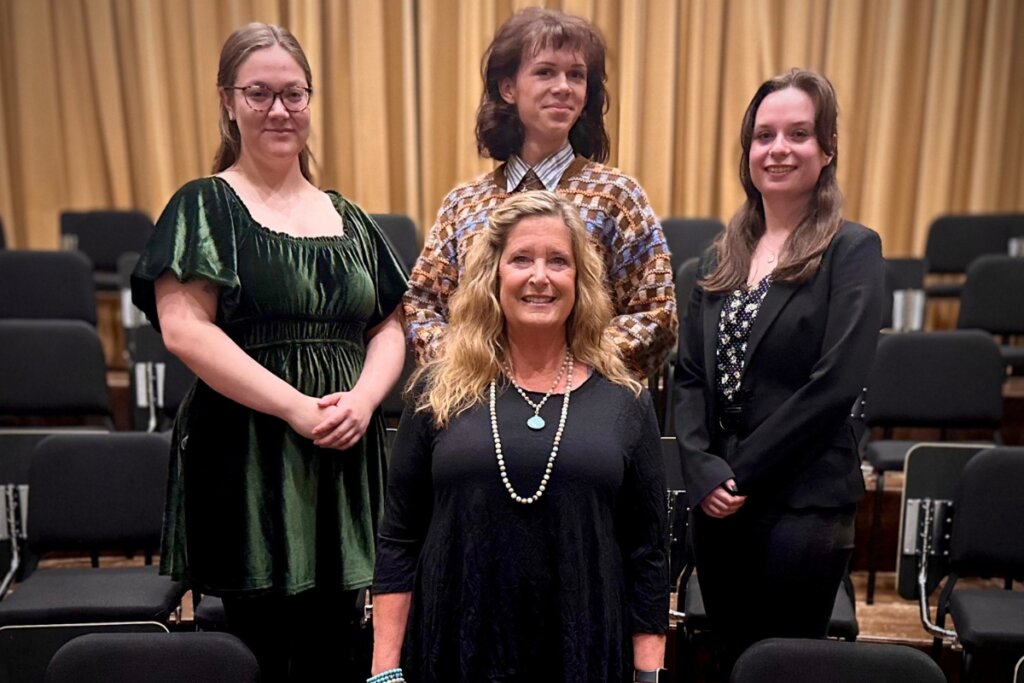 Photo of student conductors for the Maryville College Rehearsal Choir with Stacey Wilner