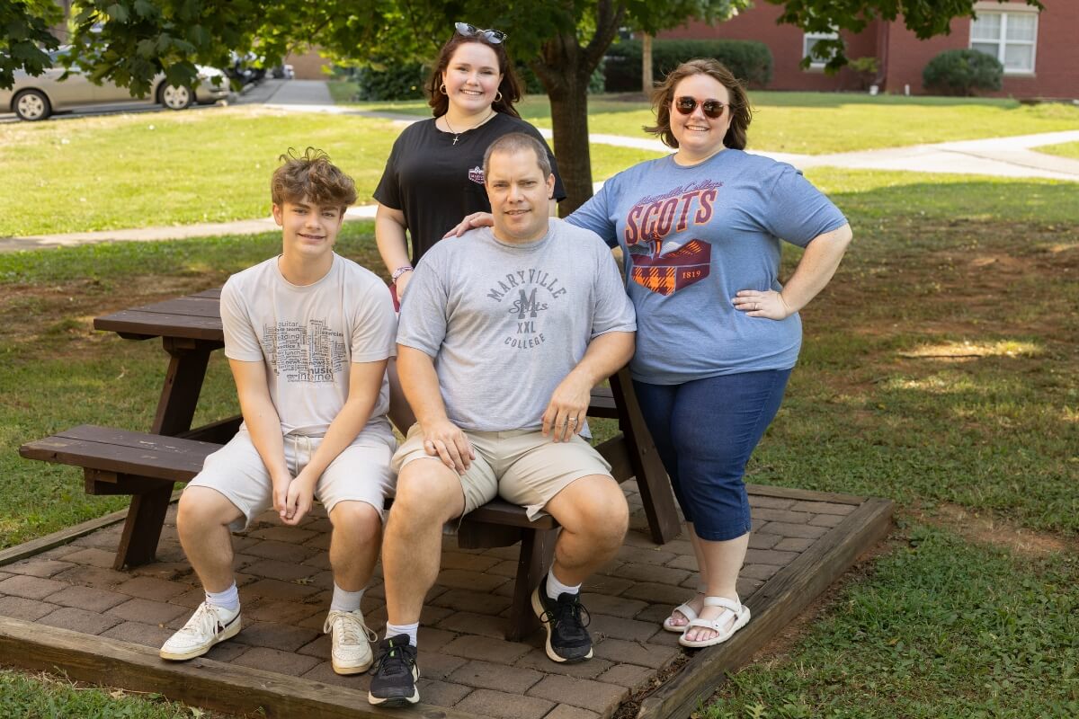 Photo of the Bumbaloughs, whose daughter Olivia is one of 22 Maryville College legacy students for the 2024-25 academic year