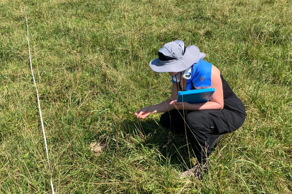 Photo of Madison Taylor '25, part of a Maryville College student research team