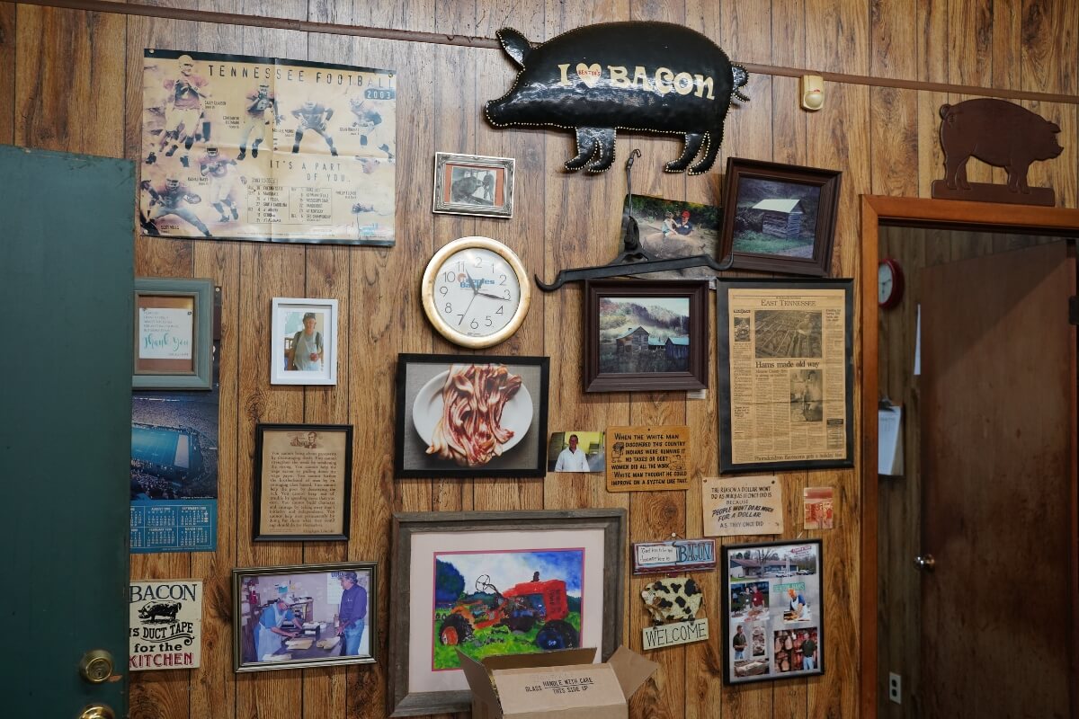 Photo of the office at Benton's Smoky Mountain Country Hams