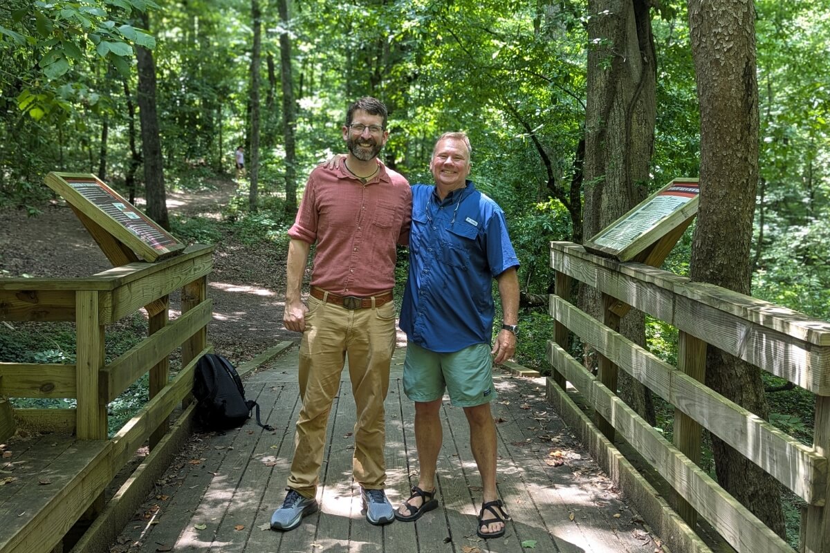 Photo of Ben Taylor '06 and Dr. Drew Crain