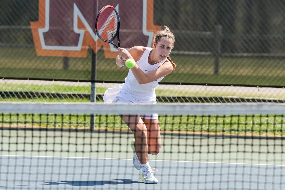 Photo of a Maryville College tennis player