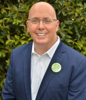 Photo of Maryville College financial literacy speaker Eric Smith