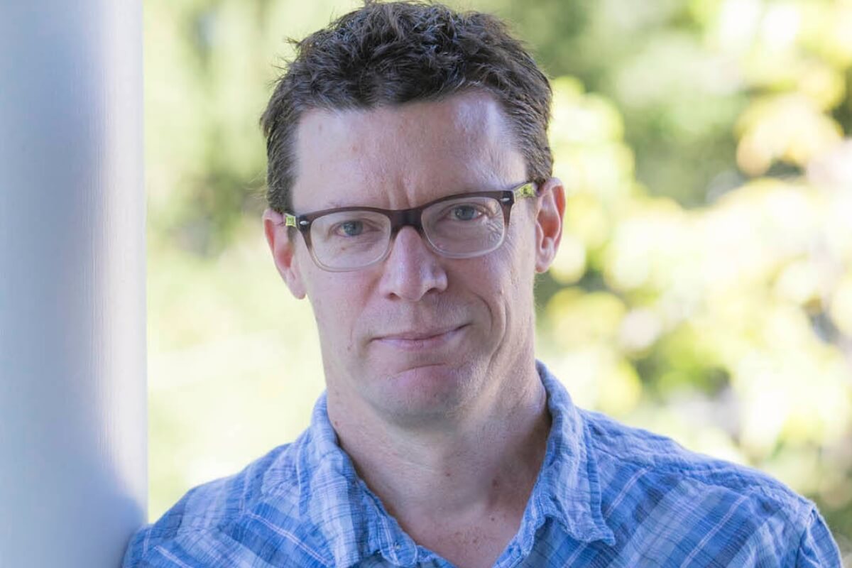 Photo of Matthew B. Crawford, a bestselling author who will speak April 8, 2024, at Maryville College