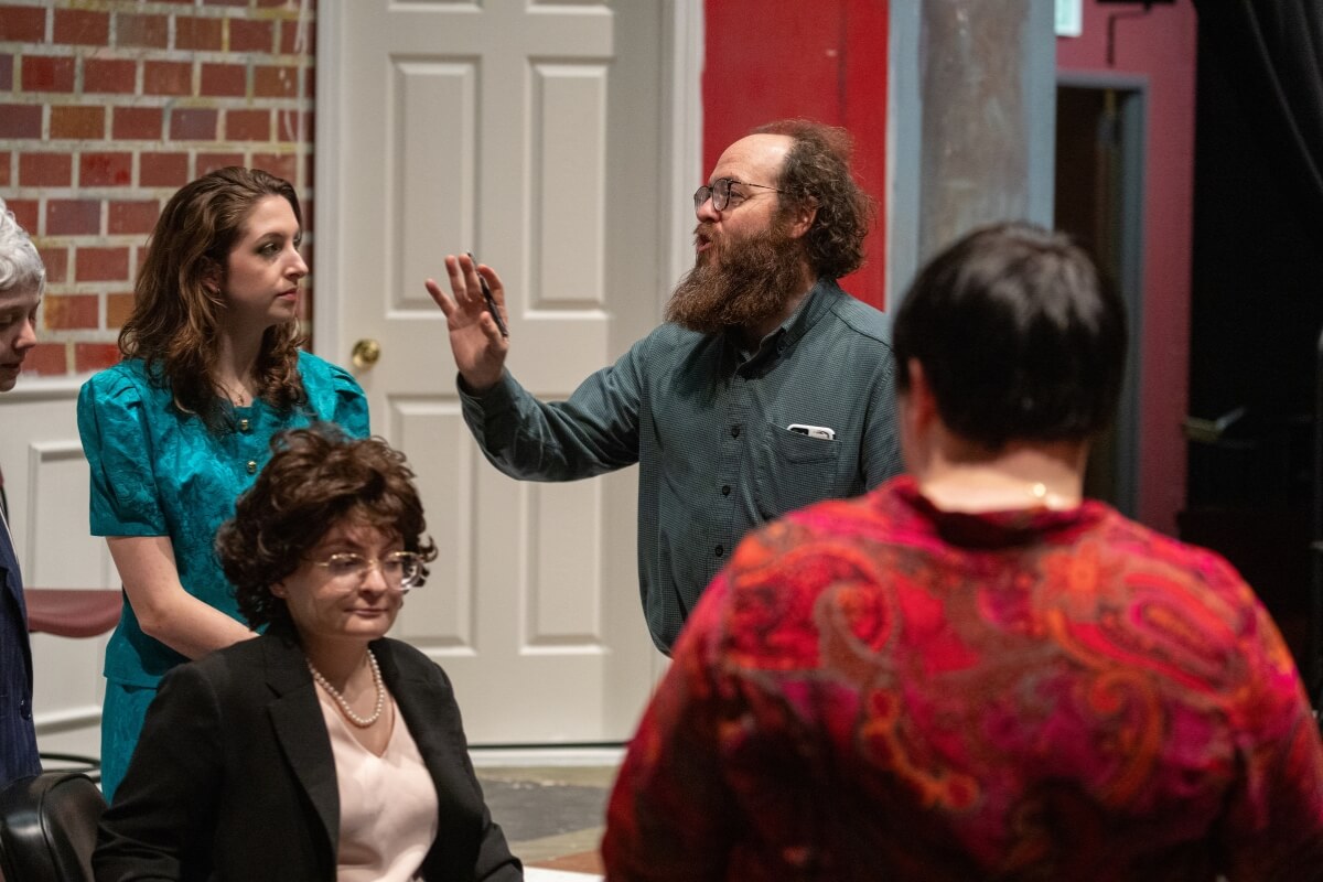 Photo of Visiting Lecturer Andy Vaught directing a scene in "Steel Magnolias"