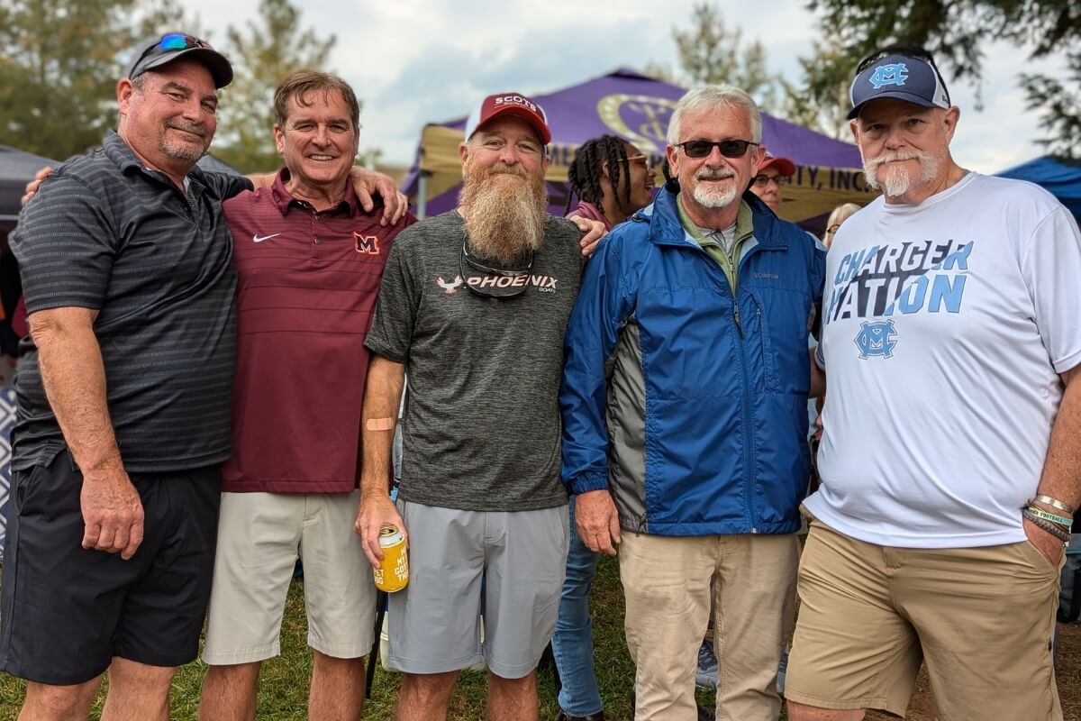 Photo of old friends at Maryville College Homecoming 2024