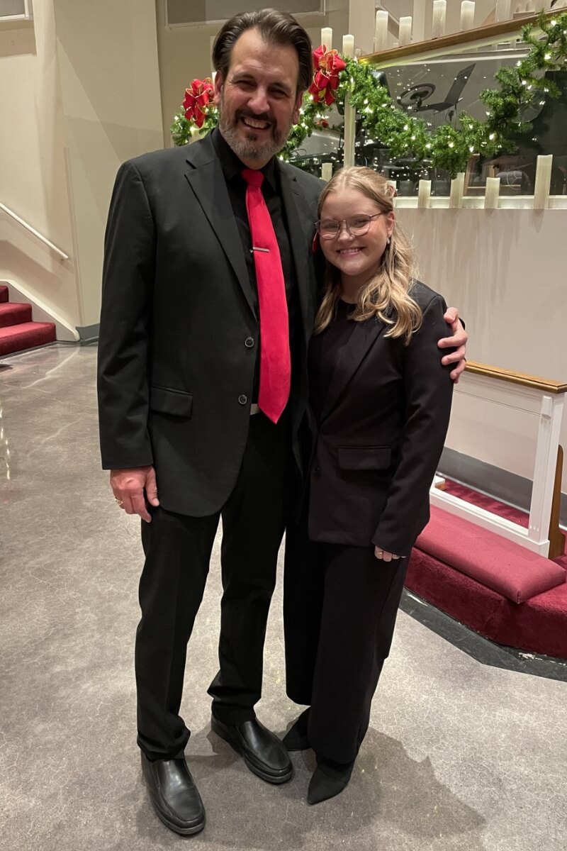 Photo of Elaina Wilson '24, one of the Maryville College December graduates for December 2024