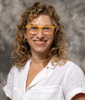Photo of Professor Sarah Bernstein