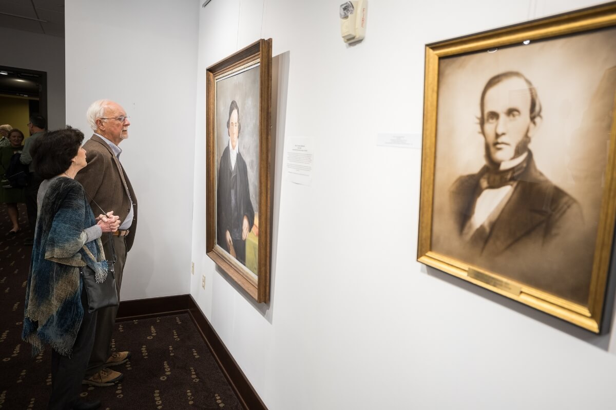 Photo of other portraits of Maryville College presidents