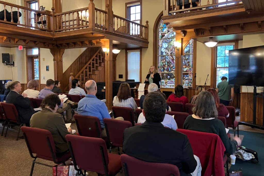 Photo of the Maryville College Board of Church Visitors in the CCM