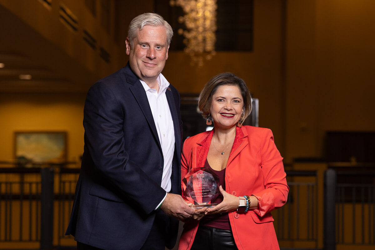 Photo of Dr. Coker with a winner of the Maryville College Alumni Citation