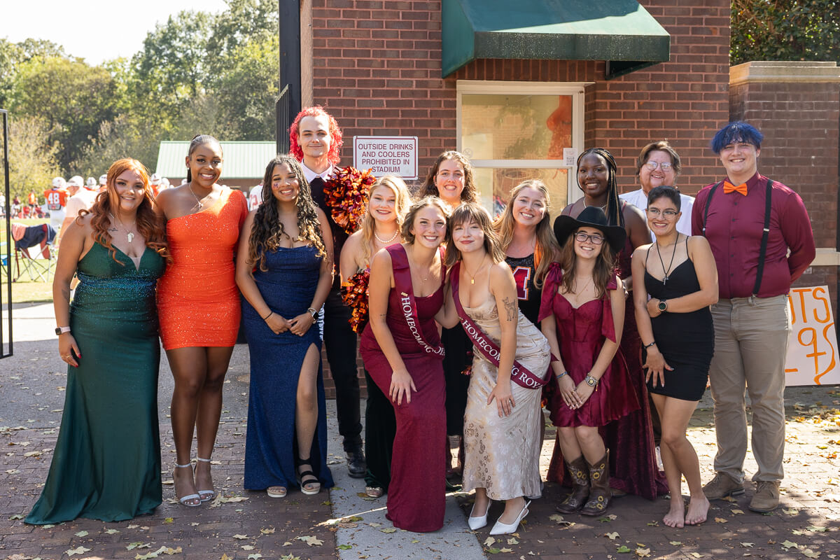 Photo of the Maryville College Homecoming Court for 2025