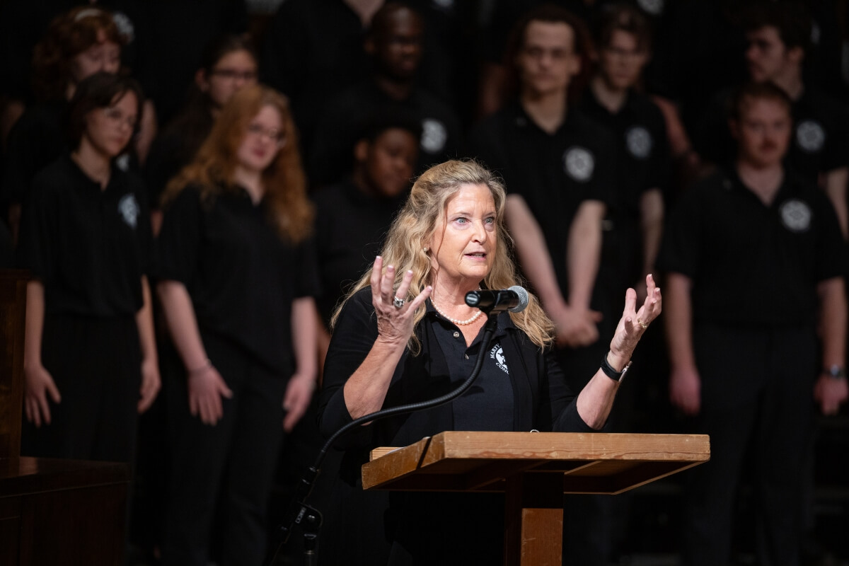 Photo of Stacey Wilner, choral director who will lead the Maryville College Concert Choir Companion Tour of Scotland in May 2027