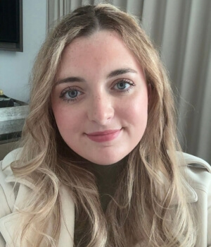 Photo of Dr. Bethany Campbell